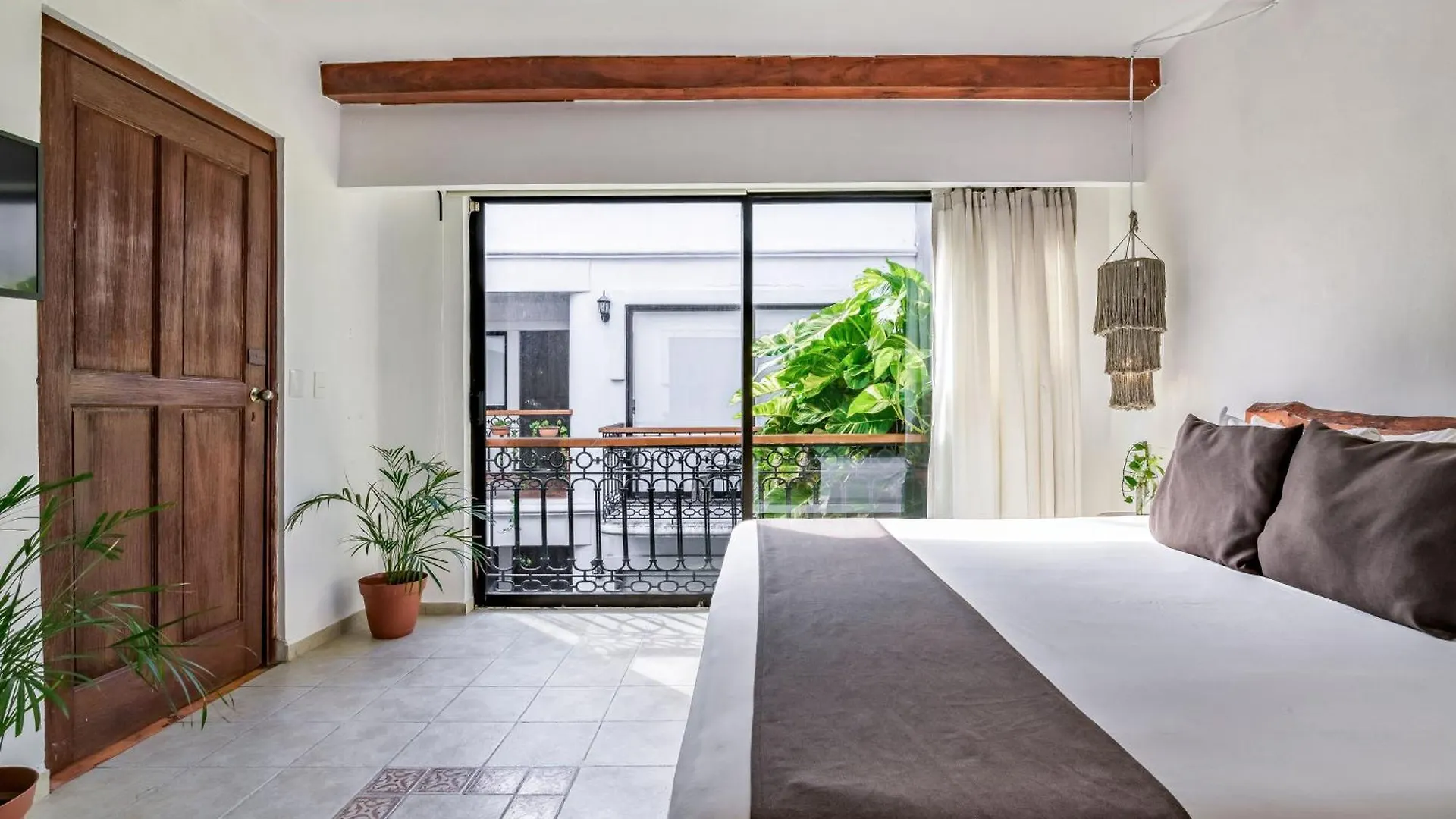 ***  Hotel Banana Boutique & Spa - 5Th Av Playa Del Carmen Mexico